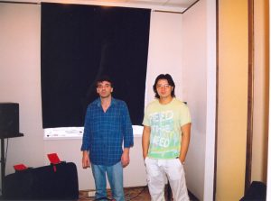 Мурат Насыров и работник Аудиостопа Андрей Быков в уже закконченной студии.
